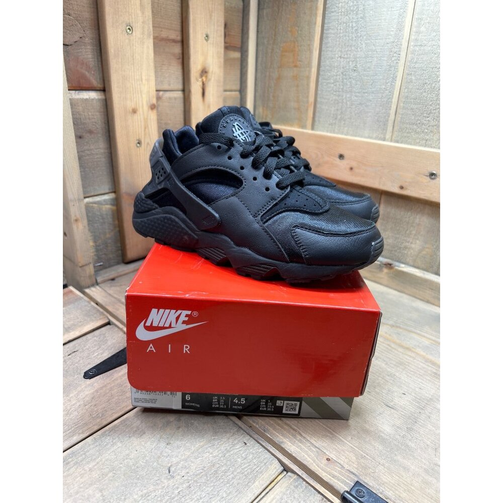 Nike Air Huarache Run Triple Black WOMENS 6 / MENS 4.5 DH4439 001